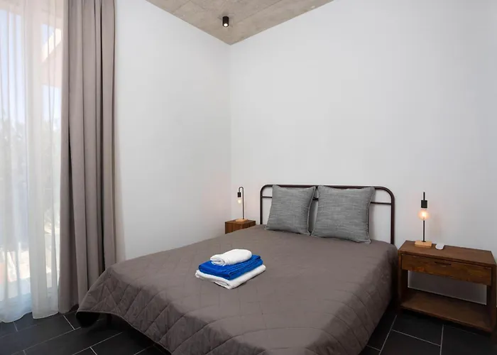 Bridge House 202-2br Modern * Limisso