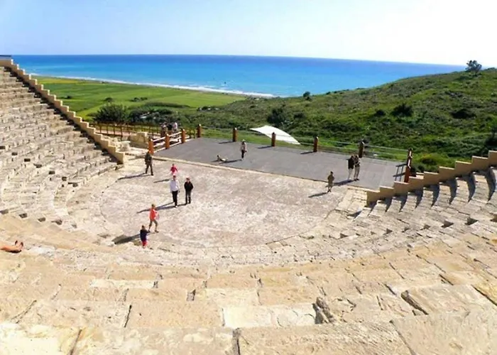 Bridge House 202-2br Modern Lägenhet